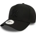 bone-curvo-preto-snapback-com-logo-preto-9forty-e-frame-monochrome-da-new-york-yankees-mlb-da-new-era