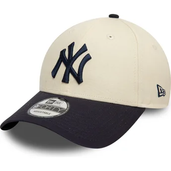 Boné curvo bege e azul marinho ajustável 9FORTY Colour Block da New York Yankees MLB da New Era