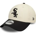 bone-curvo-bege-e-preto-ajustavel-9forty-colour-block-da-chicago-white-sox-mlb-da-new-era