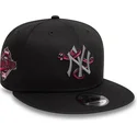 bone-plano-preto-snapback-com-logo-cinza-9fifty-icon-da-new-york-yankees-mlb-snake-da-new-era