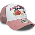 bone-trucker-branco-e-rosa-9forty-a-frame-fruit-graphic-da-new-york-yankees-mlb-da-new-era