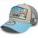 bone-trucker-bege-e-azul-9forty-a-frame-license-plate-da-cabo-cidades-e-praias-da-new-era