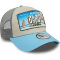 bone-trucker-bege-e-azul-9forty-a-frame-license-plate-da-cabo-cidades-e-praias-da-new-era