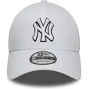 bone-curvo-branco-ajustavel-9forty-outline-da-new-york-yankees-mlb-da-new-era