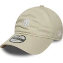 bone-curvo-bege-ajustavel-9twenty-mini-logo-da-new-york-yankees-mlb-da-new-era