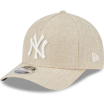 Boné curvo bege snapback 9FORTY M-Crown A Frame Cotton Weave da New York Yankees MLB da New Era