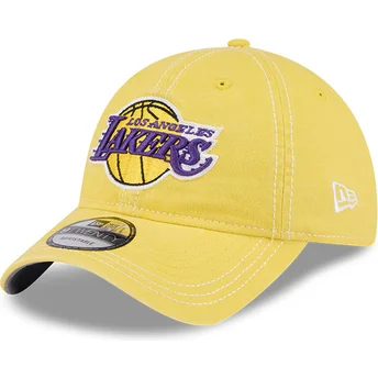 Boné curvo amarelo ajustável 9TWENTY Washed Contrast da Los Angeles Lakers NBA da New Era