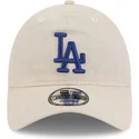 bone-curvo-bege-ajustavel-com-logo-azul-9twenty-linen-spring-training-fan-pack-2025-da-los-angeles-dodgers-mlb-da-new-era