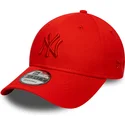 bone-curvo-vermelho-ajustavel-com-logo-vermelho-9forty-colour-pack-da-new-york-yankees-mlb-da-new-era