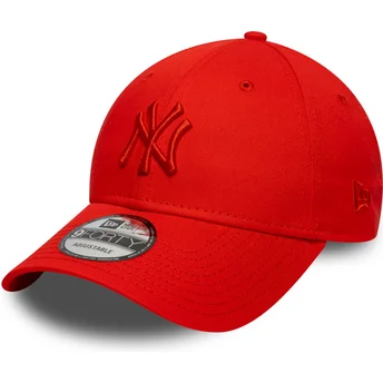 Boné curvo vermelho ajustável com logo vermelho 9FORTY Colour Pack da New York Yankees MLB da New Era