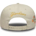 bone-plano-bege-snapback-9fifty-floral-da-new-york-yankees-mlb-da-new-era
