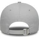 bone-curvo-cinza-ajustavel-com-logo-cinza-9forty-team-outline-da-new-york-yankees-mlb-da-new-era