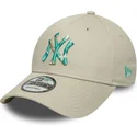bone-curvo-bege-ajustavel-9forty-seasonal-infill-da-new-york-yankees-mlb-da-new-era