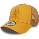 bone-trucker-amarelo-com-logo-amarelo-a-frame-league-essential-da-new-york-yankees-mlb-da-new-era