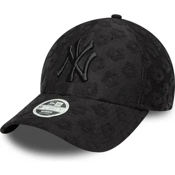 Boné curvo preto ajustável para mulheres 9FORTY Floral Towelling da New York Yankees MLB da New Era