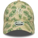 bone-curvo-bege-ajustavel-para-mulheres-9twenty-all-over-print-tropical-da-new-york-yankees-mlb-da-new-era
