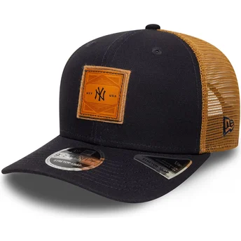 Boné trucker azul marinho e castanho 9SEVENTY Stretch Snap Debossed Logo da New York Yankees MLB da New Era