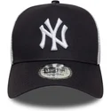 bone-trucker-azul-marinho-e-branco-a-frame-multi-patch-da-new-york-yankees-mlb-da-new-era