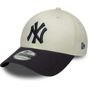 Boné curvo bege e azul marinho ajustável 9FORTY Side Script da New York Yankees MLB da New Era