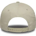 bone-curvo-bege-snapback-com-logo-bege-e-frame-tonal-outline-da-los-angeles-lakers-nba-da-new-era