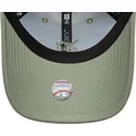 bone-curvo-verde-ajustavel-para-mulheres-com-logo-verde-9twenty-linen-da-detroit-tigers-mlb-da-new-era