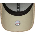 bone-curvo-bege-ajustavel-com-logo-castanho-9forty-borg-da-los-angeles-dodgers-mlb-da-new-era