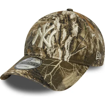 Boné curvo camuflagem ajustável 9TWENTY Realtree da New York Yankees MLB da New Era