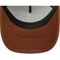bone-trucker-castanho-a-frame-suede-oval-patch-da-new-era