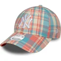 bone-curvo-rosa-e-azul-ajustavel-para-mulheres-9forty-check-da-new-york-yankees-mlb-da-new-era