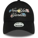 bone-curvo-preto-ajustavel-para-mulheres-9forty-floral-script-da-new-york-yankees-mlb-da-new-era