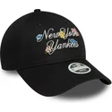 bone-curvo-preto-ajustavel-para-mulheres-9forty-floral-script-da-new-york-yankees-mlb-da-new-era