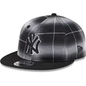 bone-plano-preto-snapback-9fifty-retro-crown-plaid-da-new-york-yankees-mlb-da-new-era