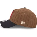 bone-curvo-castanho-e-azul-marinho-ajustavel-9twenty-a-frame-wool-pinstripe-da-atlanta-braves-mlb-da-new-era