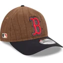 bone-curvo-castanho-e-azul-marinho-ajustavel-9twenty-a-frame-wool-pinstripe-da-boston-red-sox-mlb-da-new-era