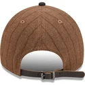bone-curvo-castanho-e-azul-marinho-ajustavel-9twenty-a-frame-wool-pinstripe-da-boston-red-sox-mlb-da-new-era