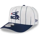 bone-curvo-branco-e-azul-marinho-snapback-9fifty-a-frame-satin-pinstripe-da-chicago-white-sox-mlb-da-new-era