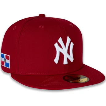 Boné plano vermelho justo 59FIFTY Side Dominican Republic da New York Yankees MLB da New Era