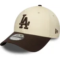 bone-curvo-bege-e-castanho-ajustavel-9forty-side-patch-da-los-angeles-dodgers-mlb-da-new-era