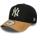 bone-curvo-preto-e-castanho-snapback-9forty-e-frame-suede-visor-da-new-york-yankees-mlb-da-new-era