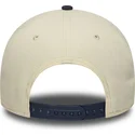 bone-curvo-bege-e-azul-marinho-snapback-9forty-e-frame-world-series-patch-da-new-york-yankees-mlb-da-new-era