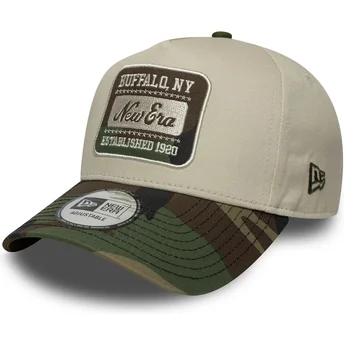 Boné curvo bege e camuflagem snapback 9FORTY E Frame Camo Patch da New Era