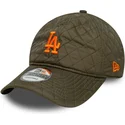 bone-curvo-verde-ajustavel-com-logo-laranja-9twenty-quilted-da-los-angeles-dodgers-mlb-da-new-era