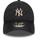 bone-curvo-preto-ajustavel-com-logo-bege-9twenty-quilted-da-new-york-yankees-mlb-da-new-era