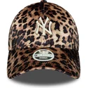 bone-curvo-leopardo-ajustavel-para-mulheres-9forty-leao-velour-da-new-york-yankees-mlb-da-new-era