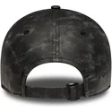 bone-curvo-preto-ajustavel-para-mulheres-com-logo-preto-9twenty-worn-pu-da-new-york-yankees-mlb-da-new-era