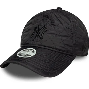 Boné curvo preto ajustável para mulheres com logo preto 9TWENTY Padded da New York Yankees MLB da New Era