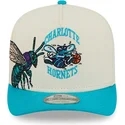 bone-curvo-bege-e-azul-snapback-9fifty-a-frame-precurved-hardwood-classics-da-charlotte-hornets-nba-da-new-era