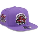 bone-plano-violeta-snapback-9fifty-a-frame-hardwood-classics-da-toronto-raptors-nba-da-new-era