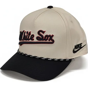Boné curvo bege e preto snapback Rise Structured da Chicago White Sox MLB da Nike