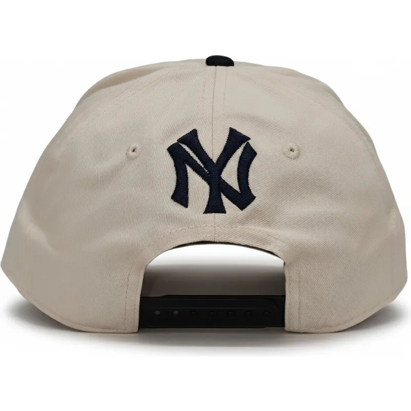 bone-curvo-bege-e-preto-snapback-rise-structured-da-new-york-yankees-mlb-da-nike
